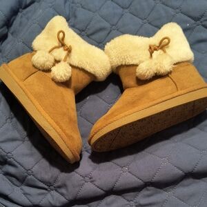 Cozy Tan Kid's Boots with Faux Fur Lining